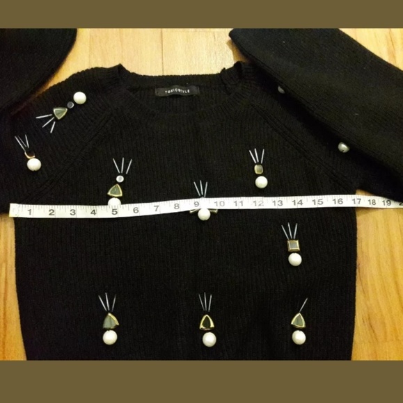 Toxic Style Size Small Black Cropped Sweater - Picture 5 of 8